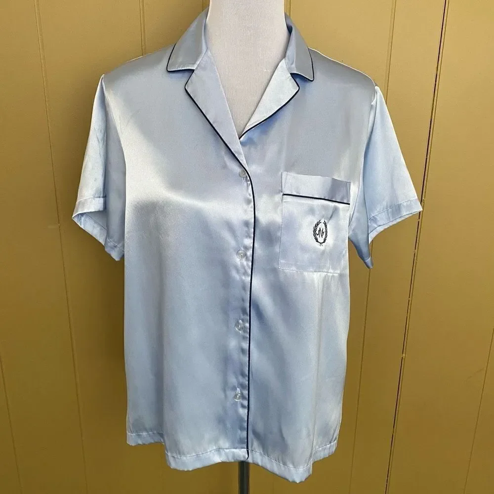 Jones New York women L short sleeve and shorts satin pajama set light blue ￼